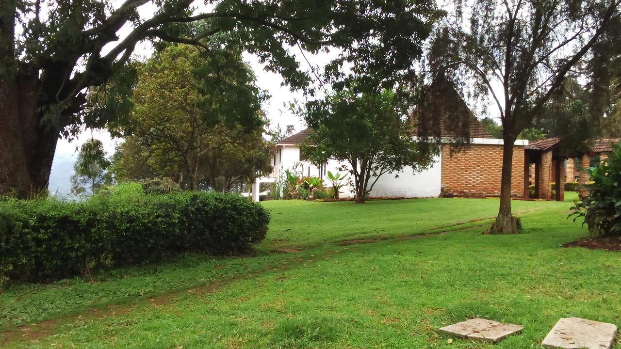 White Horse Inn Kabale Экстерьер фото