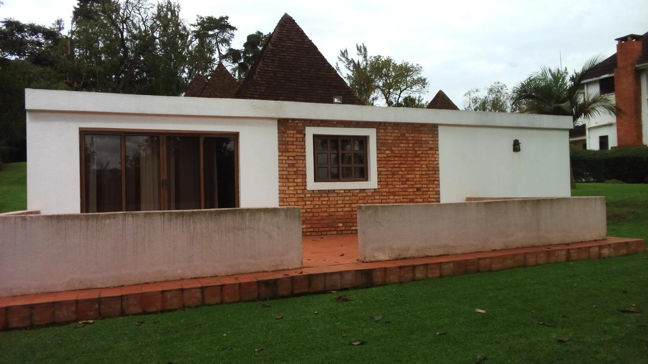 White Horse Inn Kabale Экстерьер фото